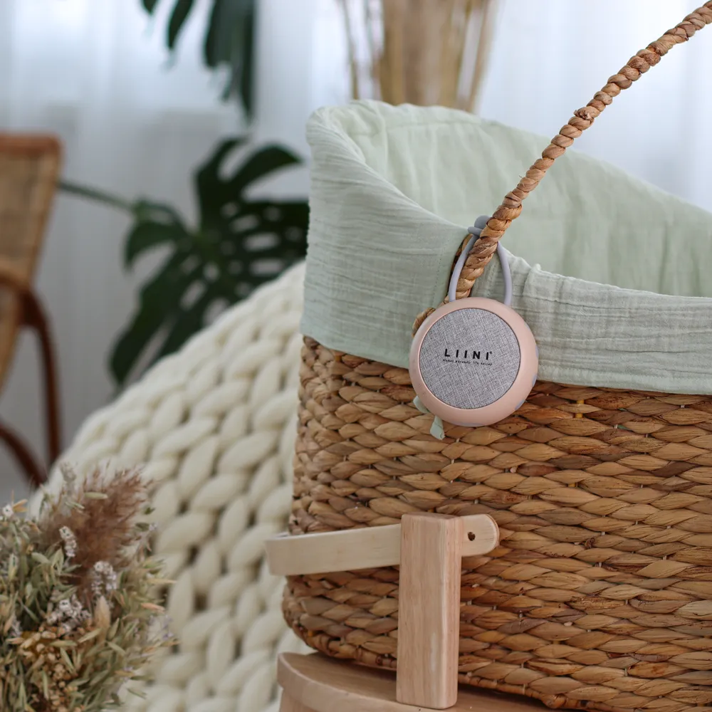 SNOOZY sleep aid with sounds hair dryer river splashing and lullabies SNOOZY sleep aid with sounds hair dryer river splashing and lullabies