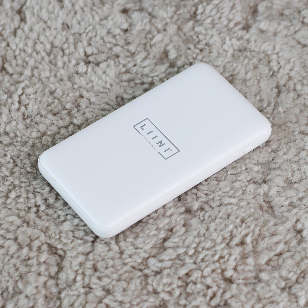LIINI Powerbank 10'000mAh weiss LIINI Powerbank 10'000mAh weiss