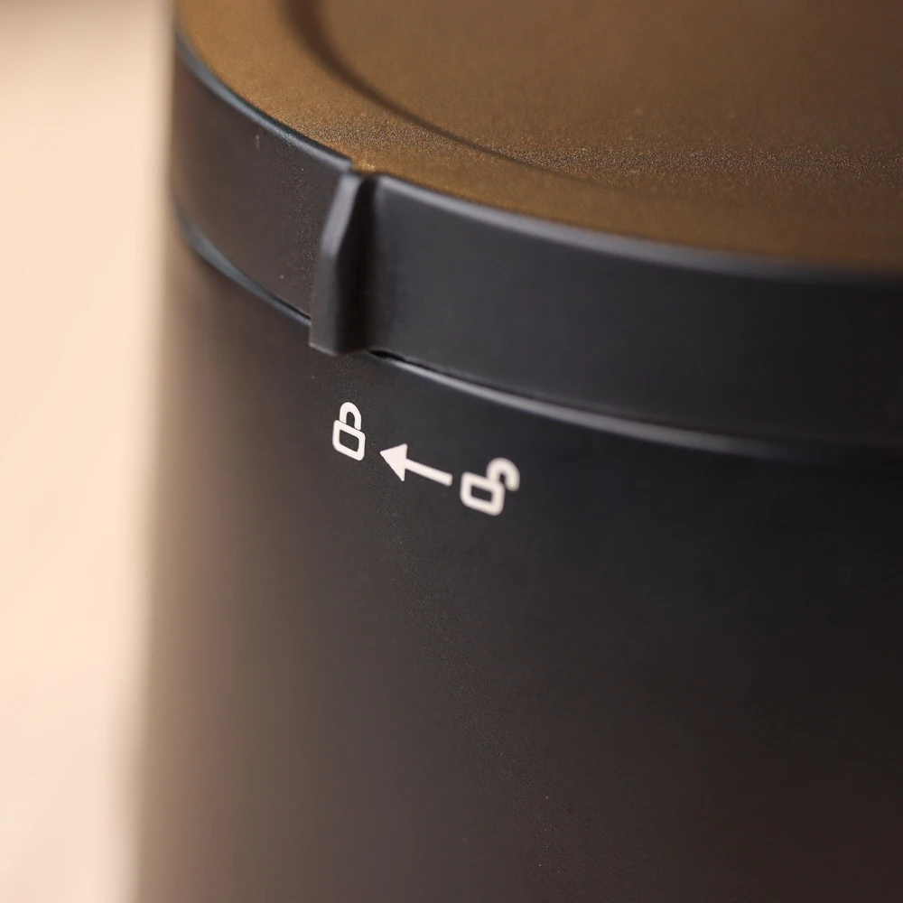 Coperchio con serratura LIINI 3.0 nero Coperchio con serratura LIINI 3.0 nero