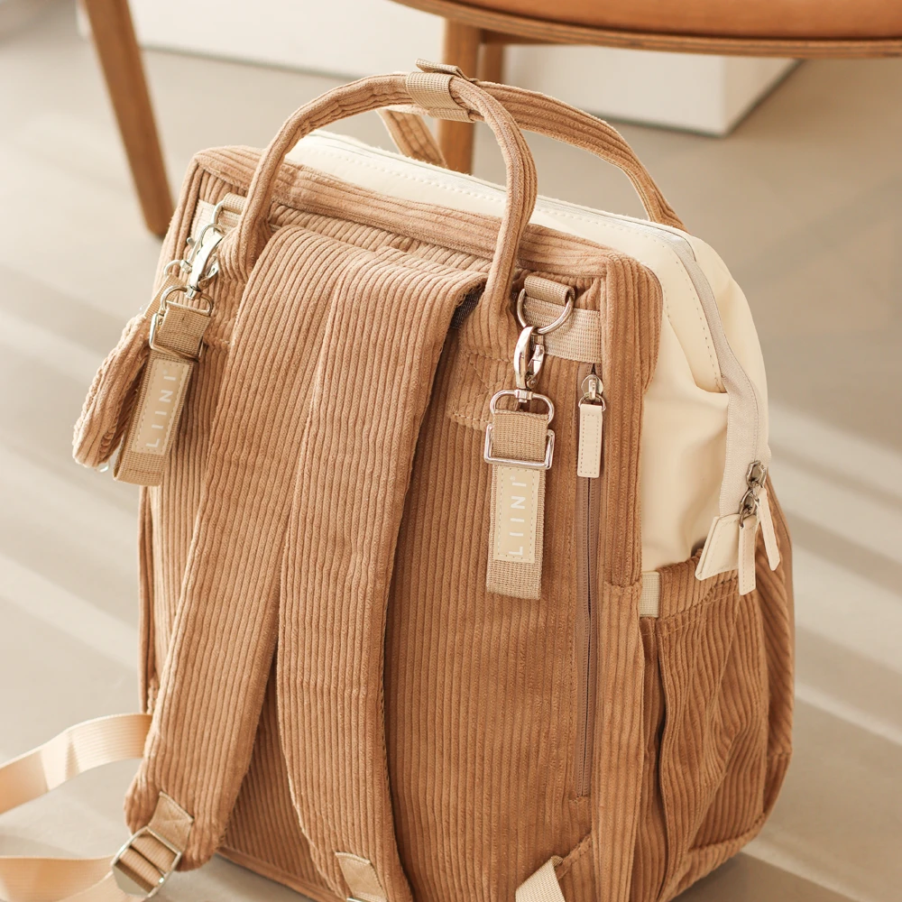 Sac à langer LIINI avec velours côtelé marron Sac à langer LIINI avec velours côtelé marron