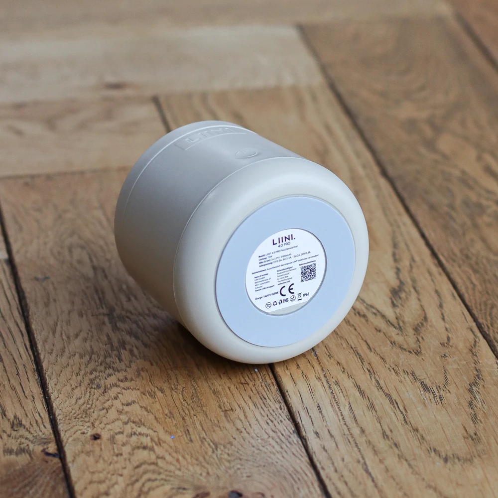 LIINI 4.0 Flaschenwärmer beige mit Akku für unterwegs LIINI 4.0 Flaschenwärmer beige mit Akku für unterwegs