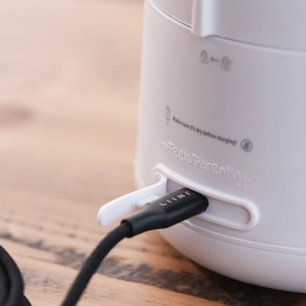 LIINI 2.0 Breiwärmer Ladeanschluss USB-C Wasserschutz LIINI 2.0 Breiwärmer Ladeanschluss USB-C Wasserschutz