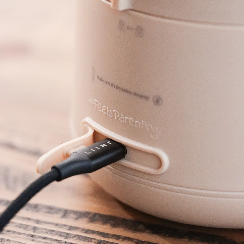 LIINI Babybreiwärmer USB Ladebereich IP66 USB-C LIINI Babybreiwärmer USB Ladebereich IP66 USB-C