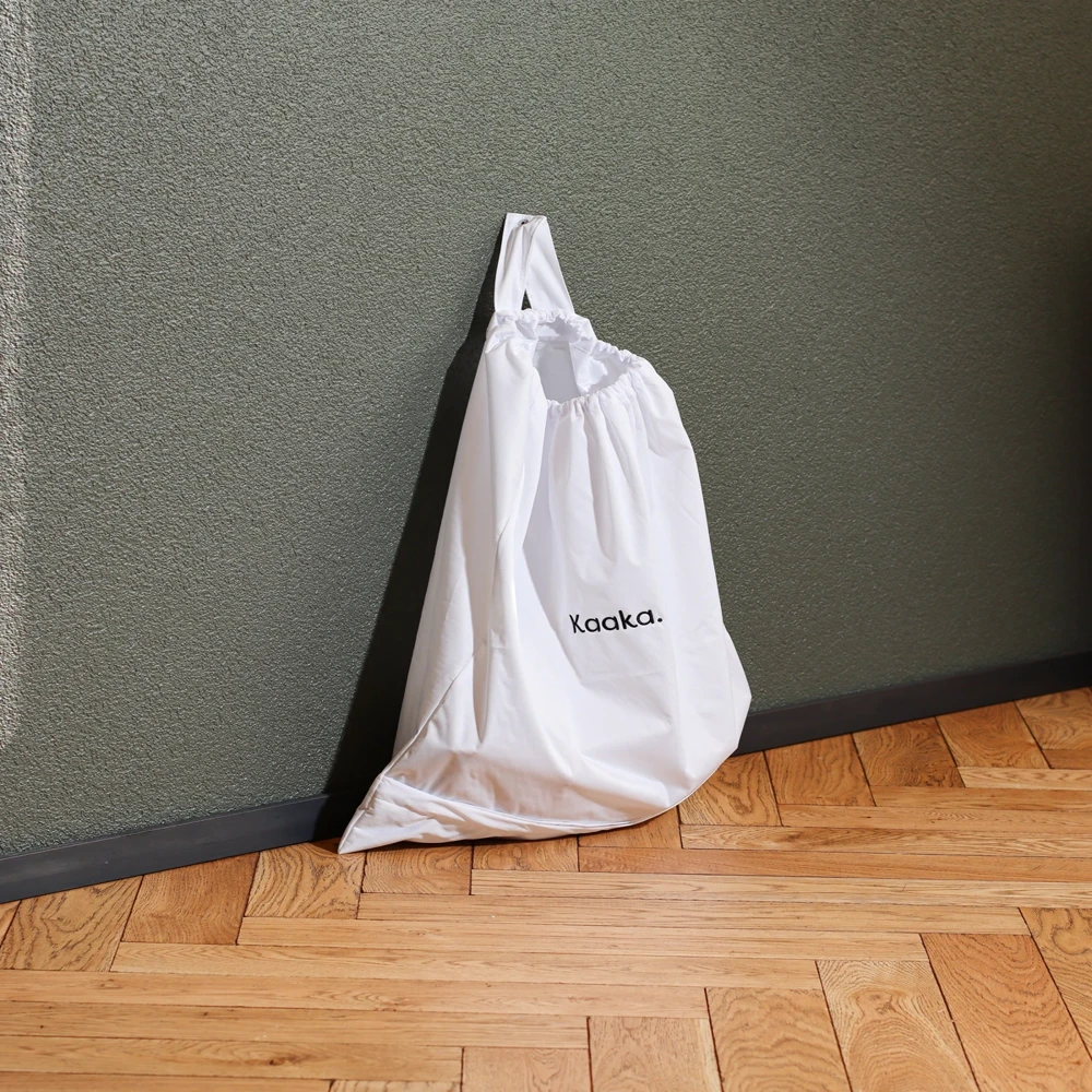 Kaaka diaper bag white