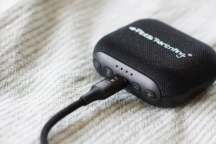 Recharger l'aide au sommeil LIINI